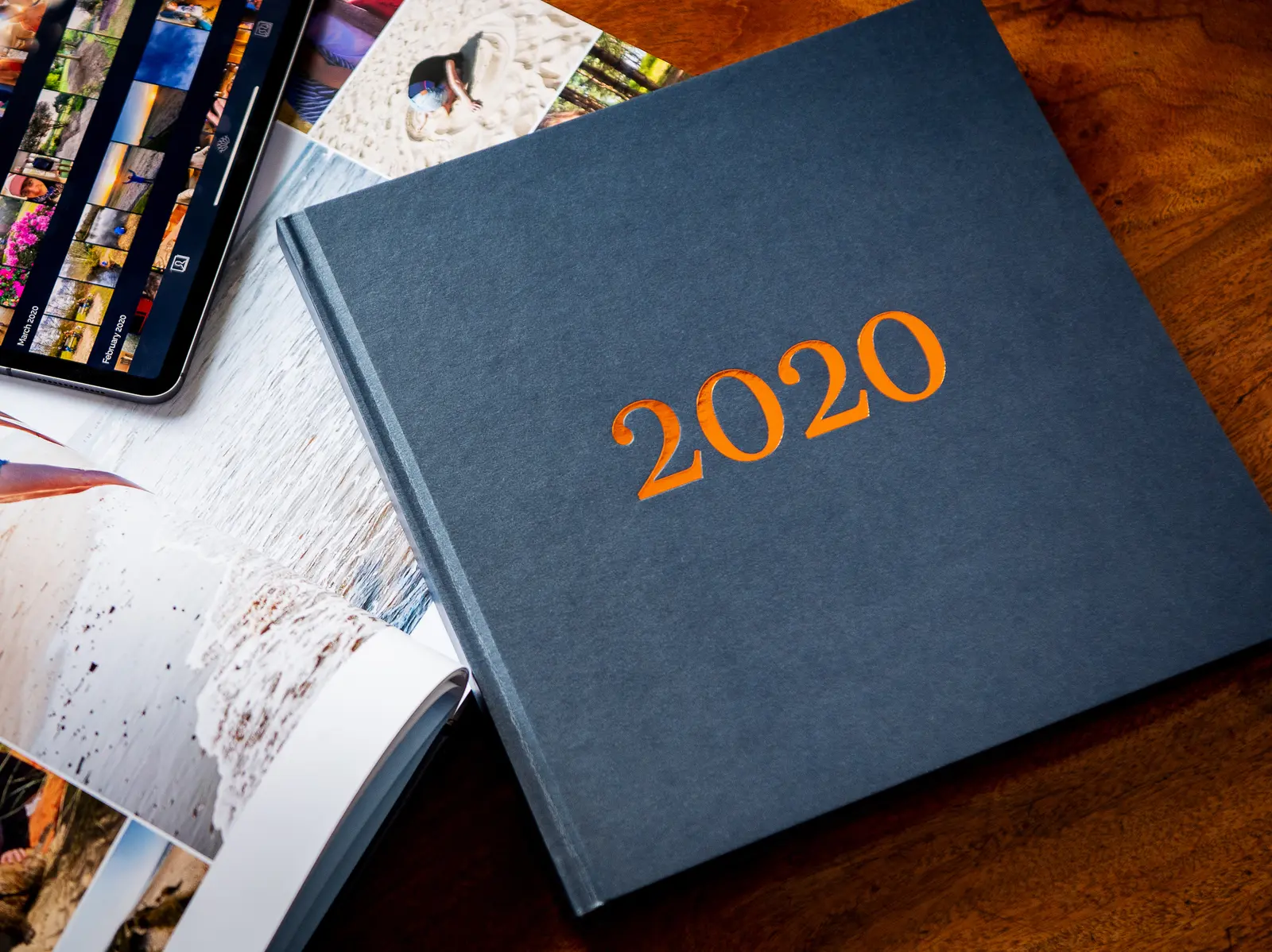Gold_Books_030821_0121.jpg